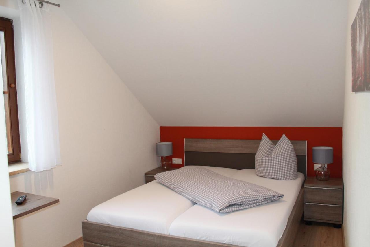 Gnadental-Stuberl Hotel Grossaitingen Buitenkant foto