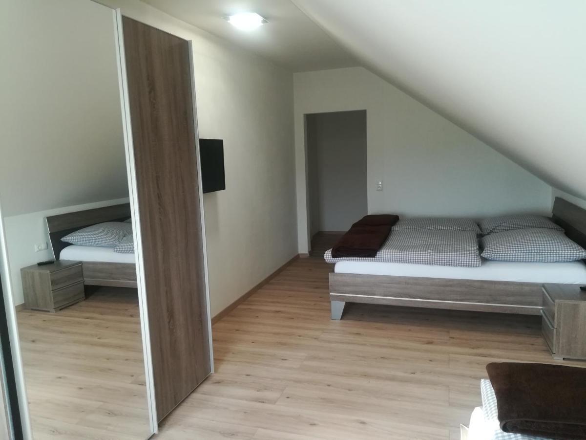 Gnadental-Stuberl Hotel Grossaitingen Buitenkant foto